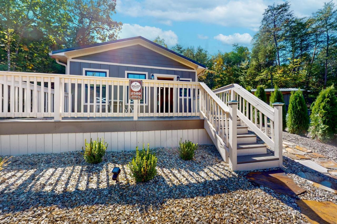 Whiskey Barrel Retreat Villa Sevierville Exterior foto