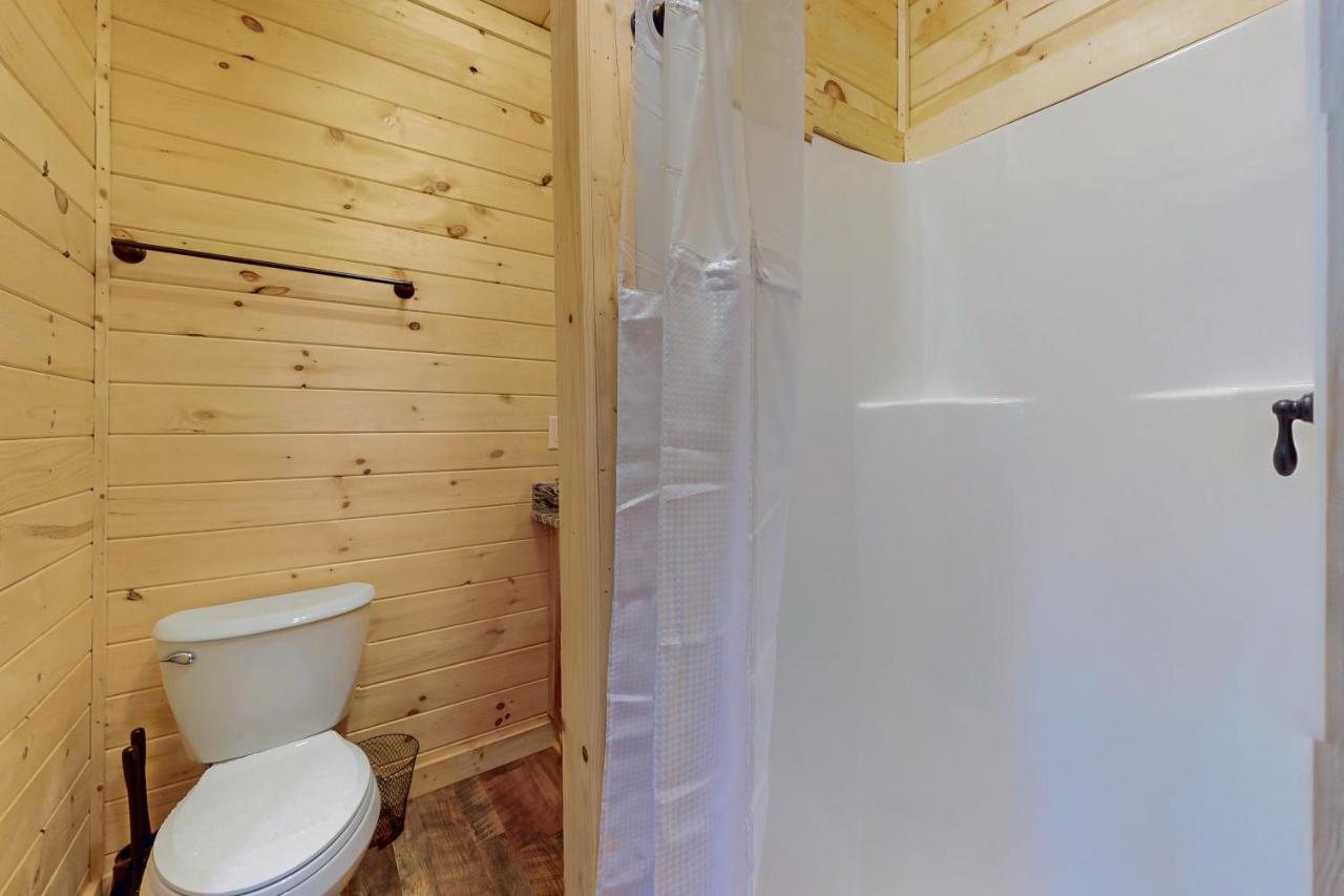Whiskey Barrel Retreat Villa Sevierville Exterior foto