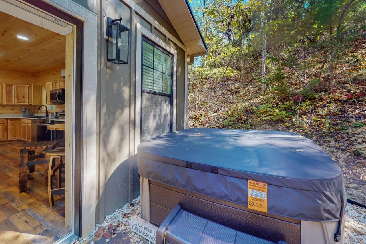 Whiskey Barrel Retreat Villa Sevierville Exterior foto